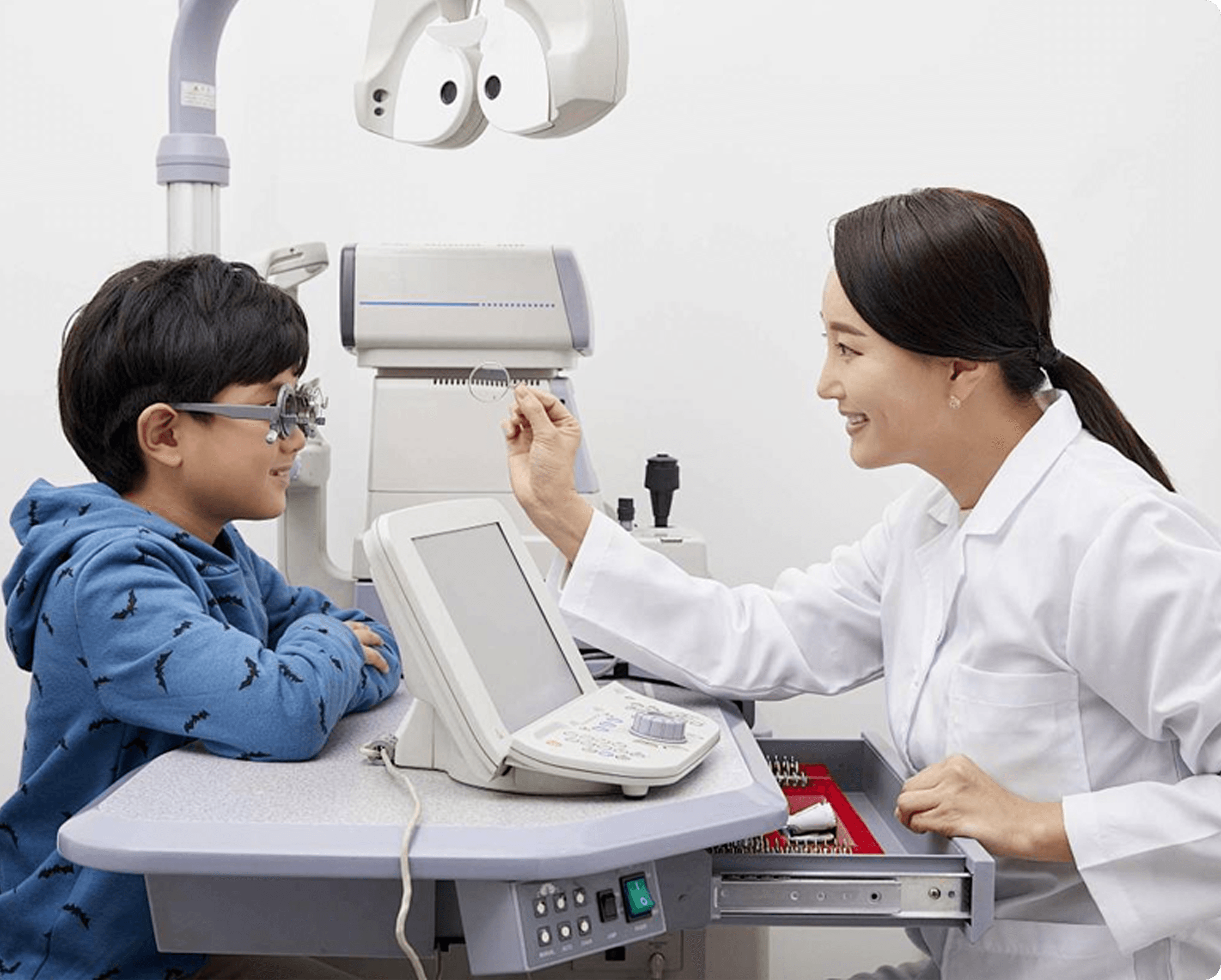 免费儿童眼体检